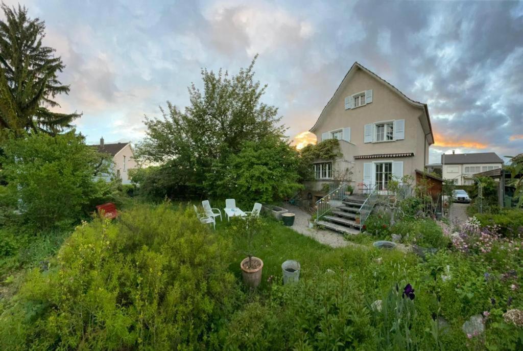 Bed and Breakfast Au Jardin Zuchwil Екстер'єр фото
