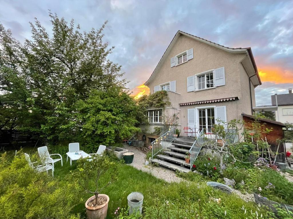 Bed and Breakfast Au Jardin Zuchwil Екстер'єр фото