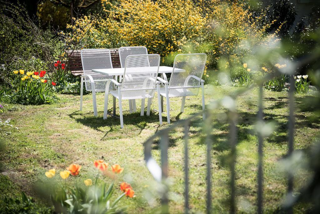 Bed and Breakfast Au Jardin Zuchwil Екстер'єр фото